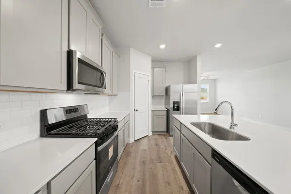 $319,900 | 3618 Crawford Street, Bay City, TX 77414