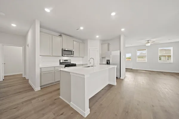 $319,900 | 3618 Crawford Street, Bay City, TX 77414