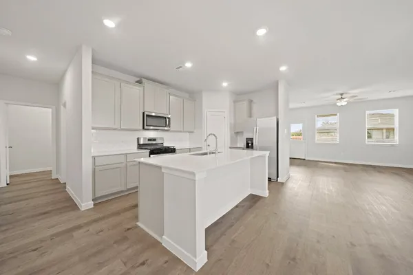 $319,900 | 3618 Crawford Street, Bay City, TX 77414