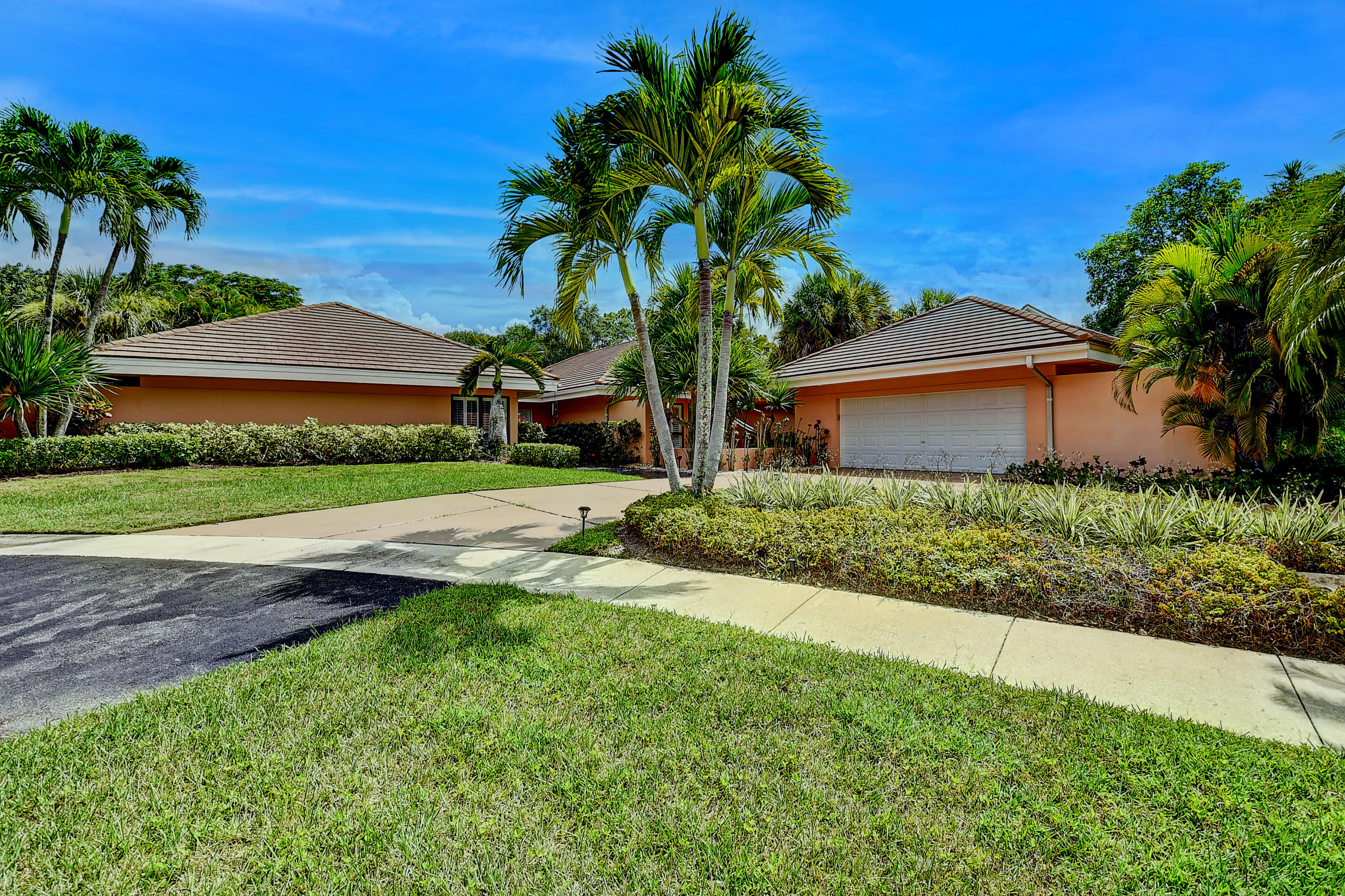 6560 Serena Lane Boca Raton, FL 33433 - Photo 2 of 61 02_virtuals1 (2)