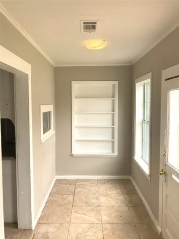 $1,850 | 1005 Staples Avenue, Seabrook, TX 77586