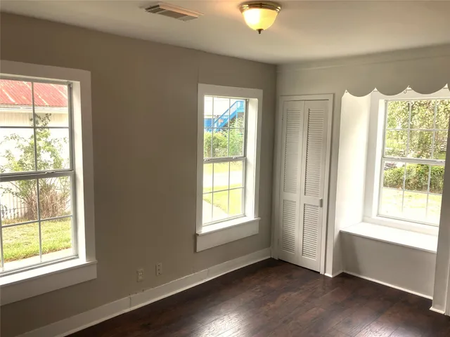 $1,850 | 1005 Staples Avenue, Seabrook, TX 77586