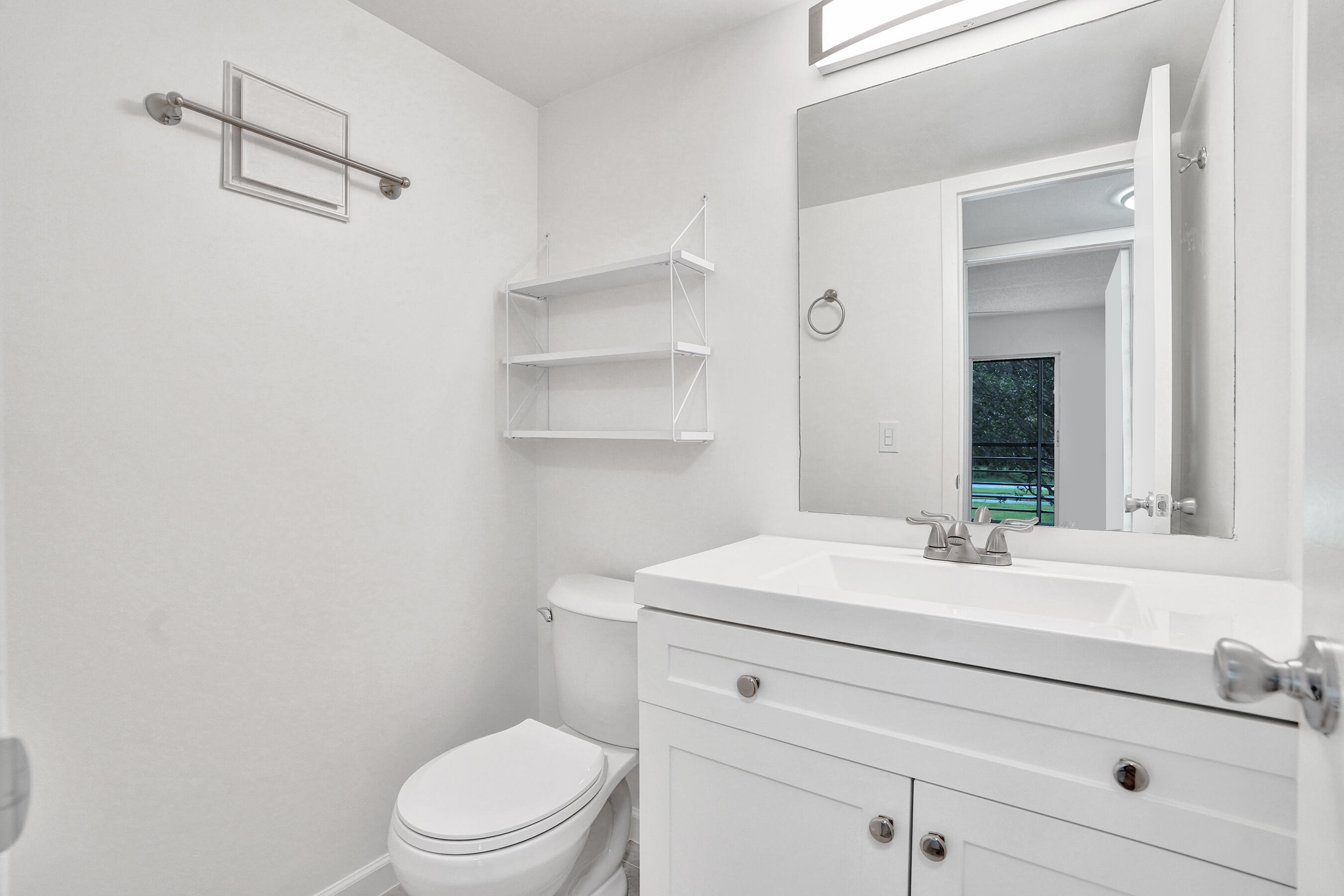 57 Dorset Drive, Unit B Boca Raton, FL 33434 - Photo 12 of 25 DSC09162