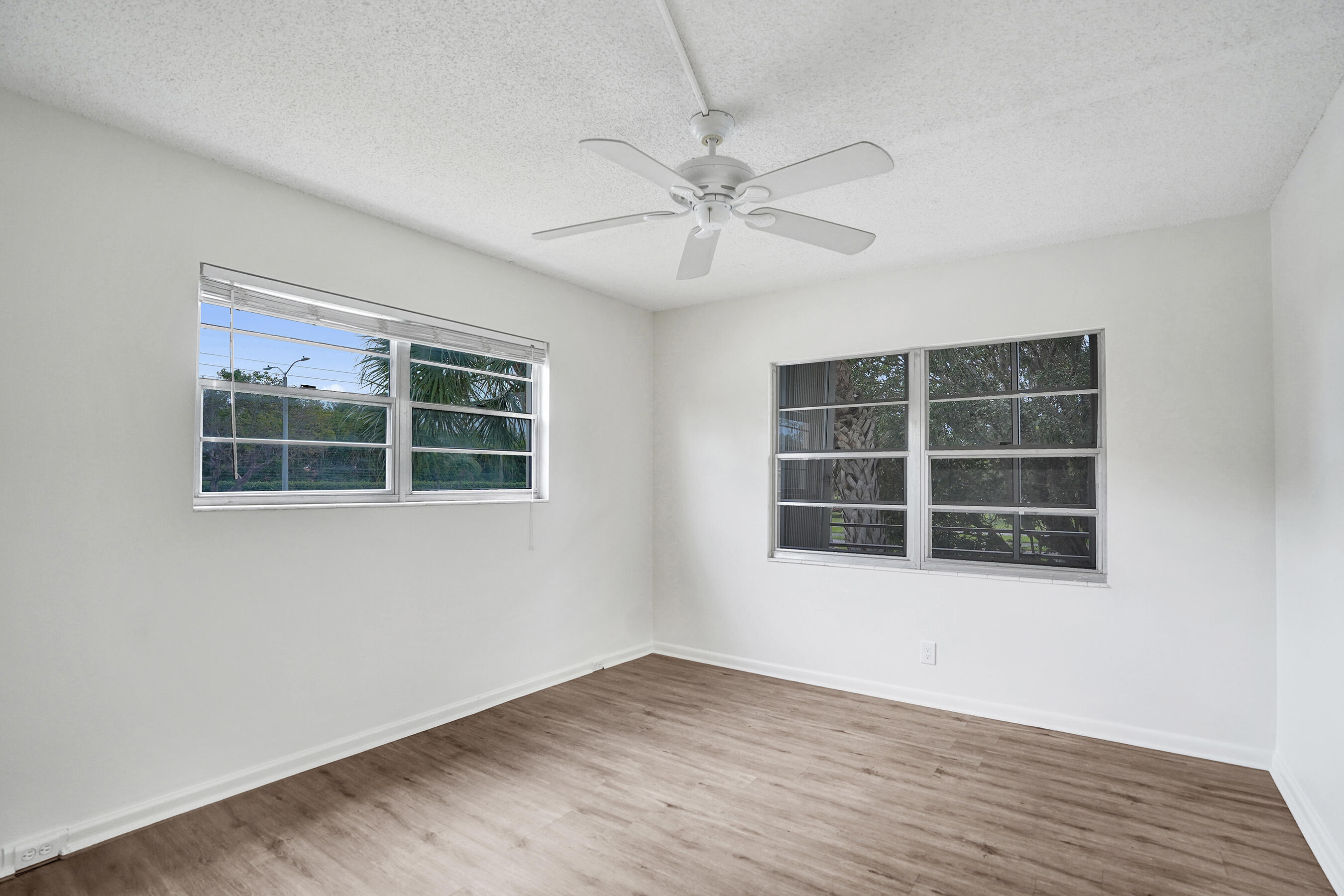 57 Dorset Drive, Unit B Boca Raton, FL 33434 - Photo 17 of 25 DSC09177