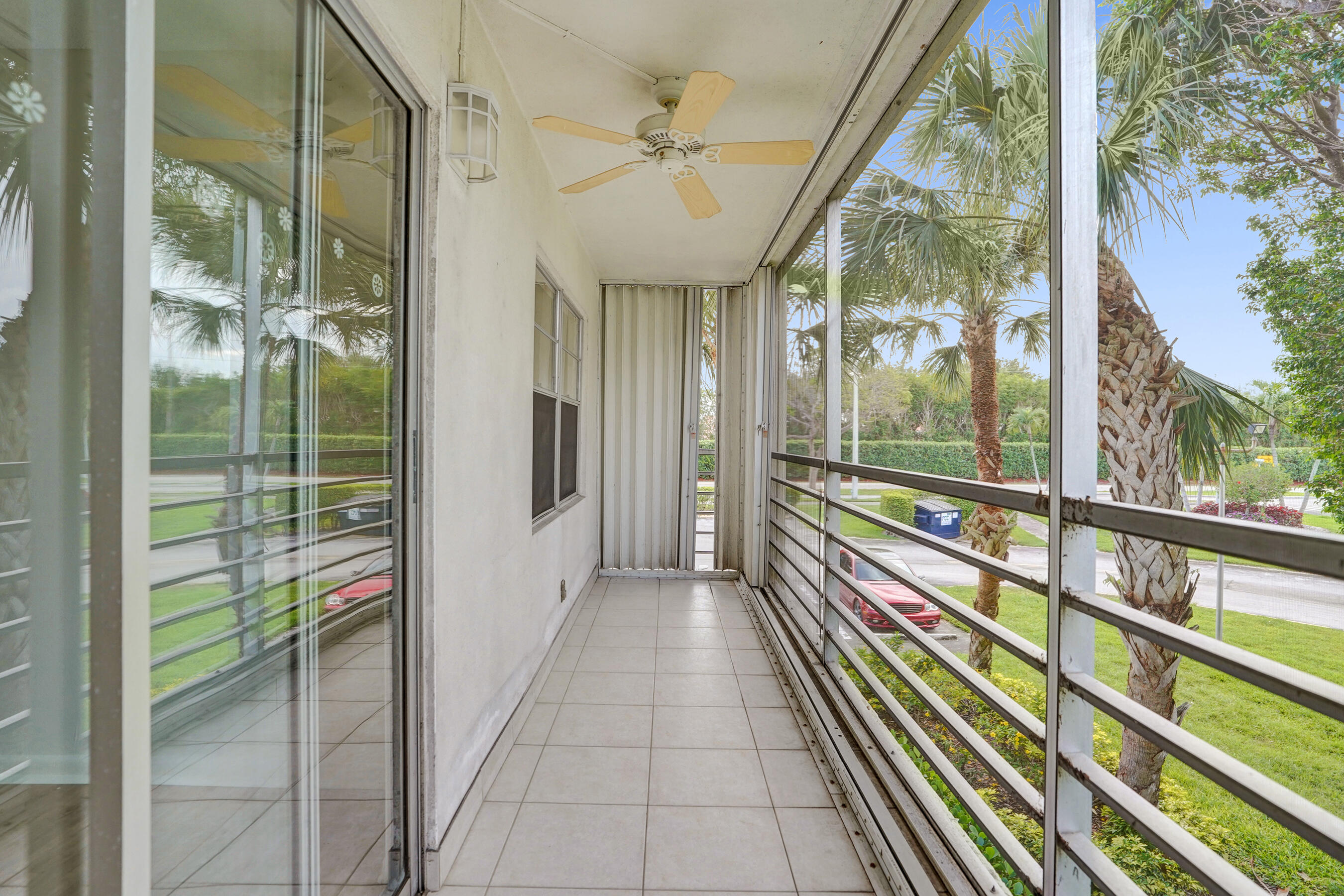 57 Dorset Drive, Unit B Boca Raton, FL 33434 - Photo 21 of 25 DSC09189