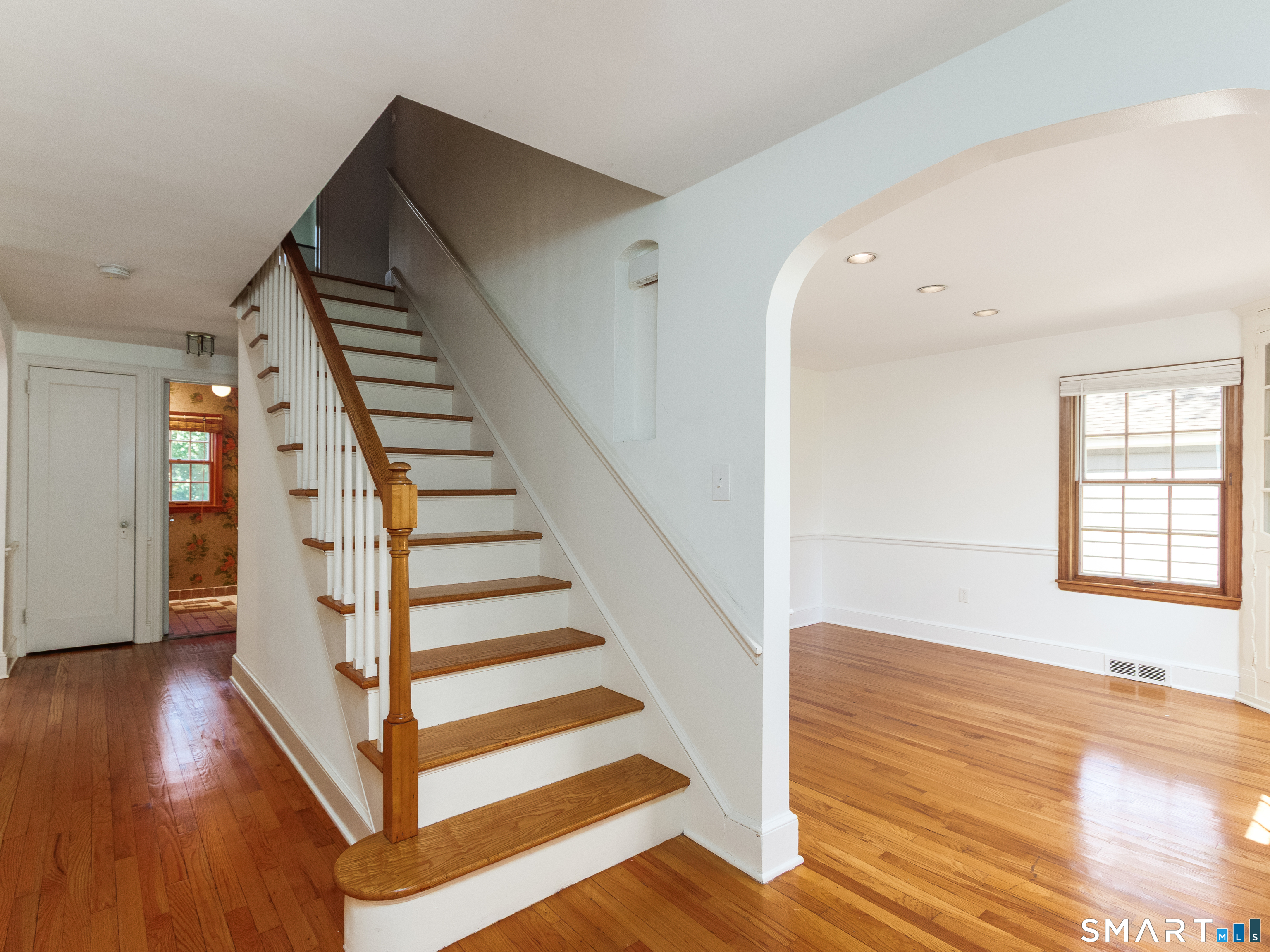 1690 Ridge Road North Haven, CT 06473 - Photo 11 of 40 Gallery Image 11