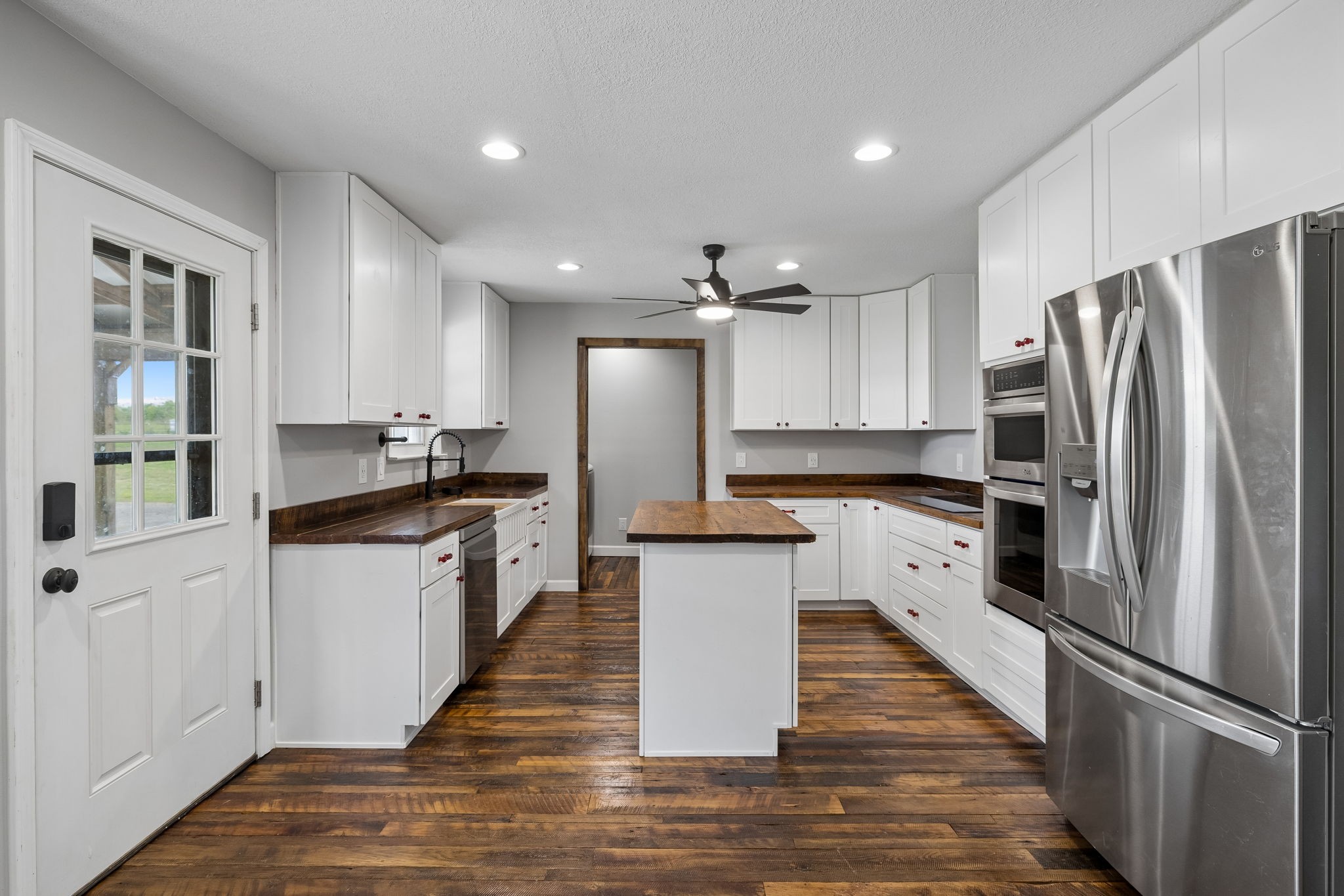 1985 Egypt Road Chapel Hill, TN 37034 - Photo 3 of 95