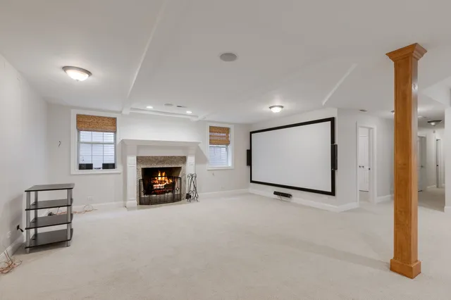 $11,000 | 420 Pine Manor Drive, Wilmette, IL 60091