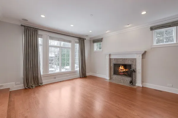 $11,000 | 420 Pine Manor Drive, Wilmette, IL 60091