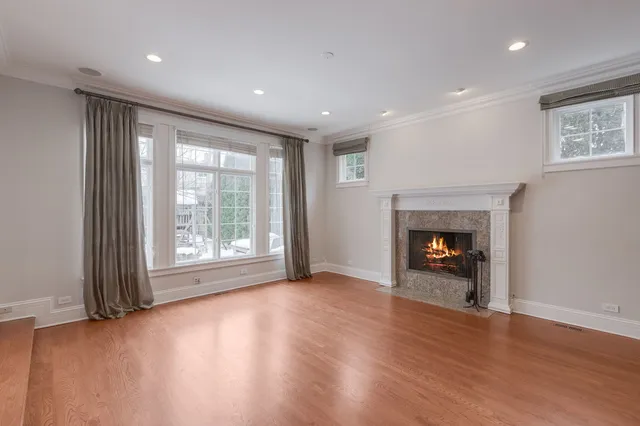 $11,000 | 420 Pine Manor Drive, Wilmette, IL 60091