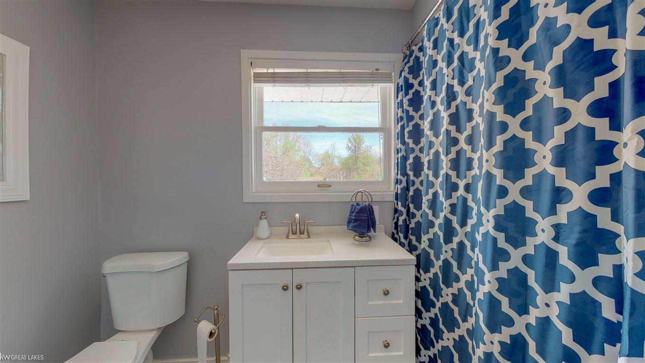3408 East Cook Road Grand Blanc, MI 48439 - Photo 24 of 48