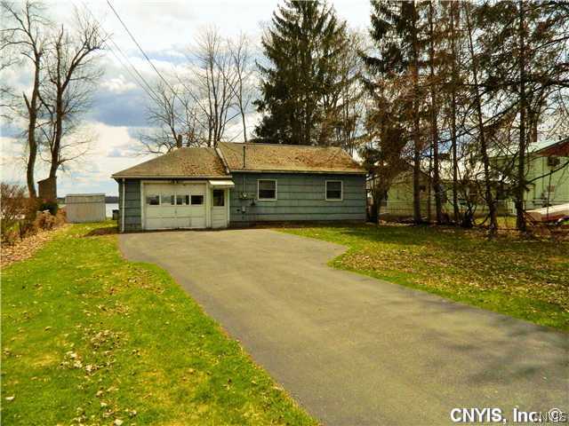 6490 Long Point Road Cicero, NY 13029 - Photo 1 of 1 Exterior Back