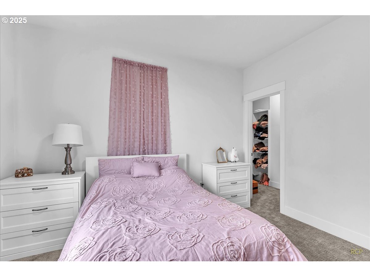 31001 Northwest 51st Avenue Ridgefield, WA 98642 - Photo 29 of 48 a bedroom with a bed and a closet