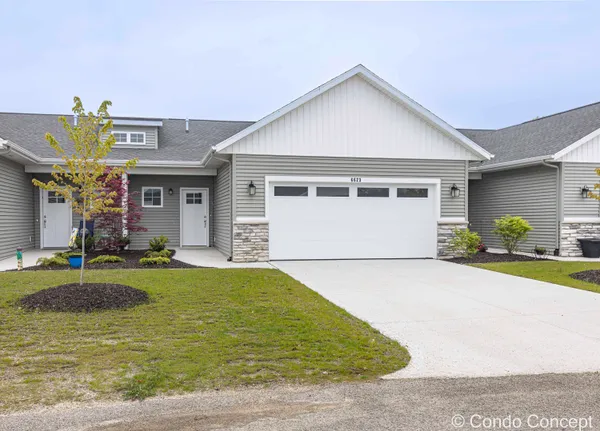 $419,900 | 6623 Shoreside Drive South, Grand Rapids, MI 49548