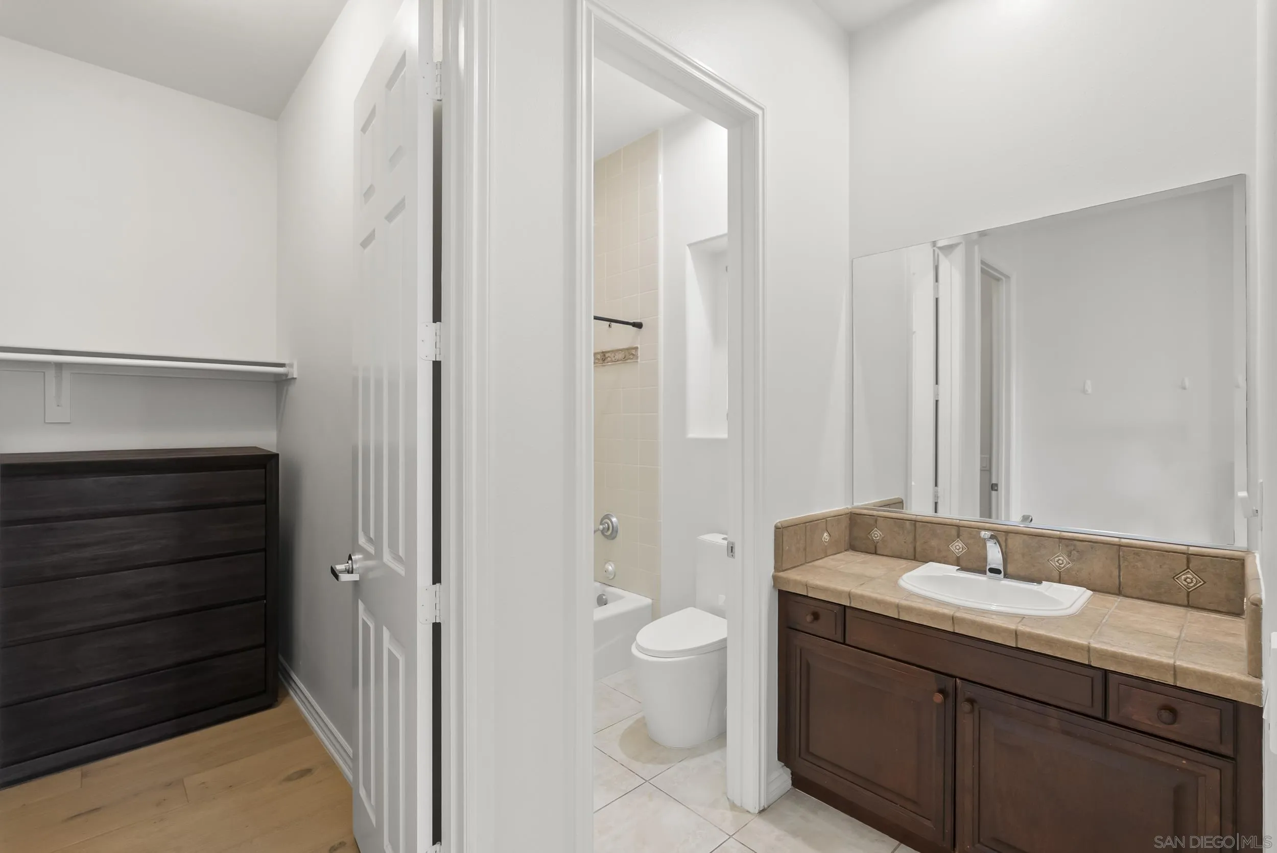 41455 Vía Del Monte Temecula, CA 92592 - Photo 51 of 75