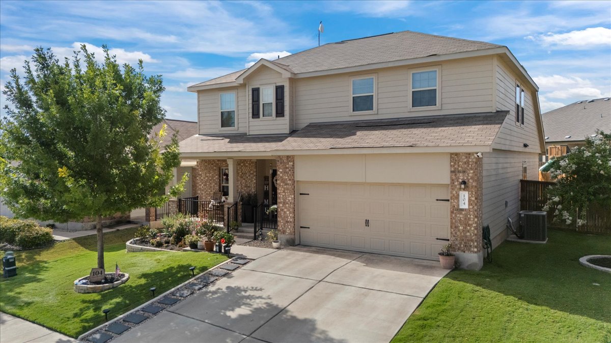 104 Cressida Cove Jarrell, TX 76537 - Photo 3 of 32