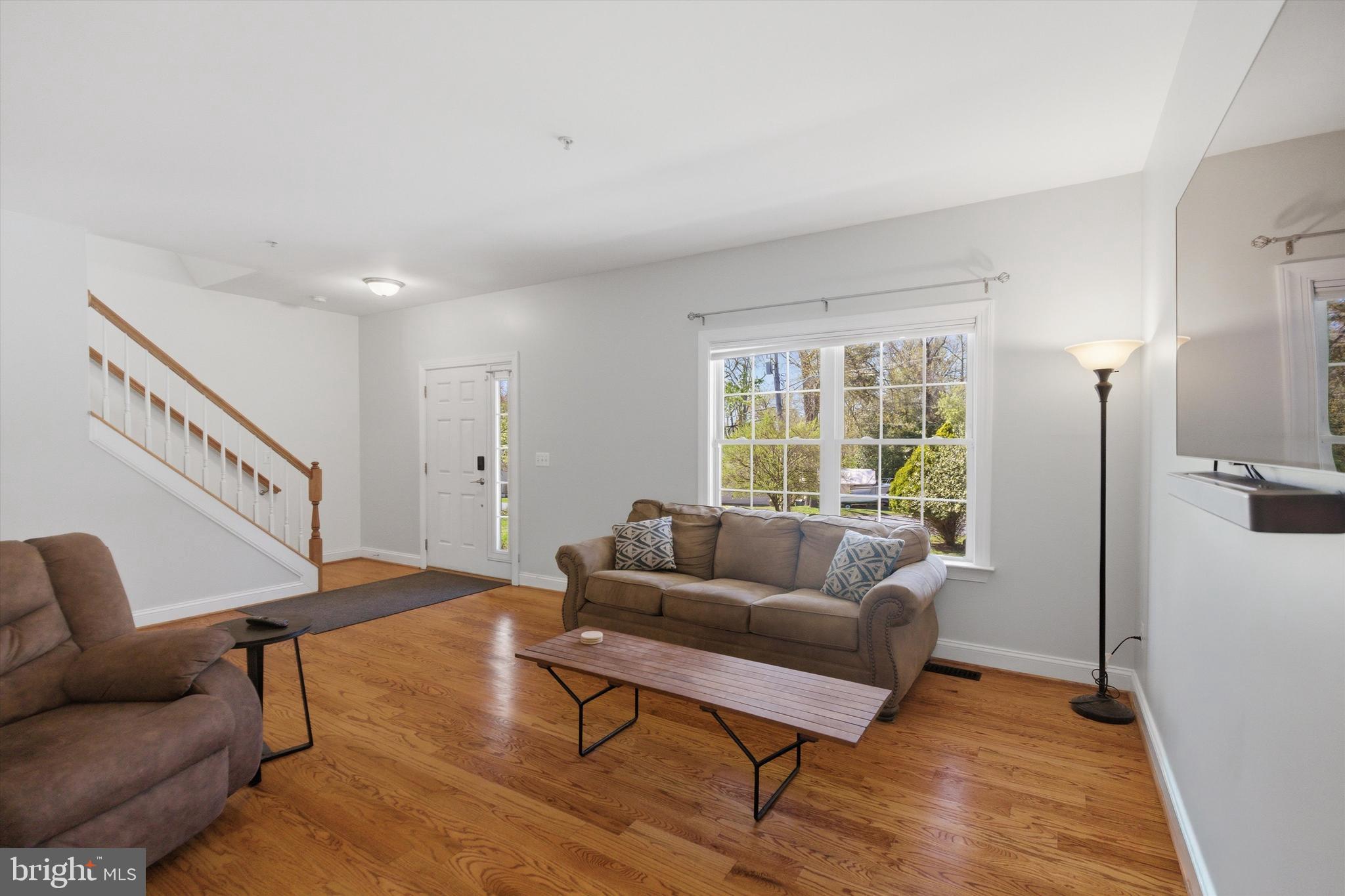 7717 Colonial Beach Road Pasadena, MD 21122 - Photo 16 of 51