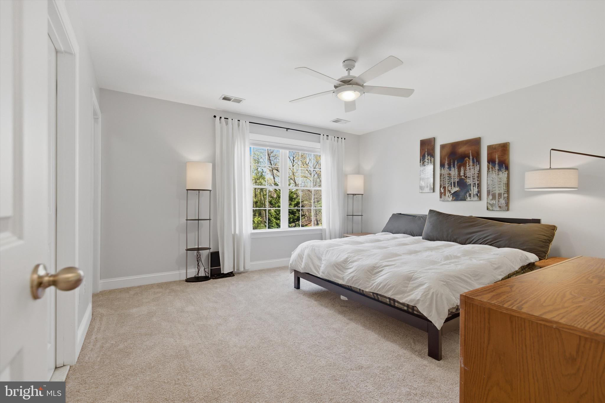 7717 Colonial Beach Road Pasadena, MD 21122 - Photo 24 of 51