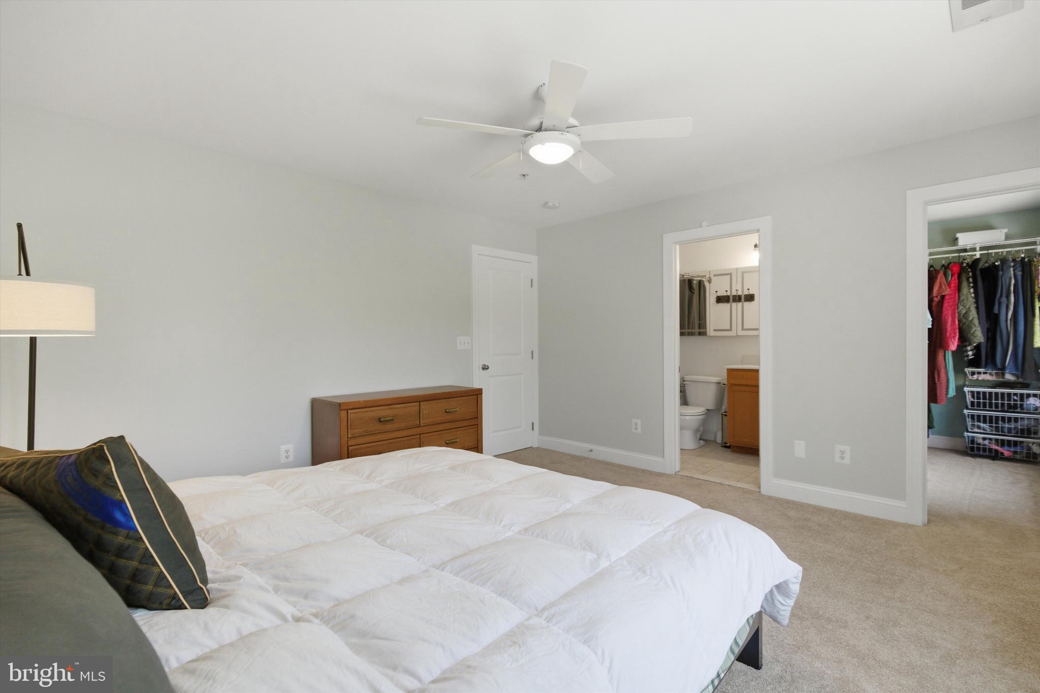 7717 Colonial Beach Road Pasadena, MD 21122 - Photo 25 of 51