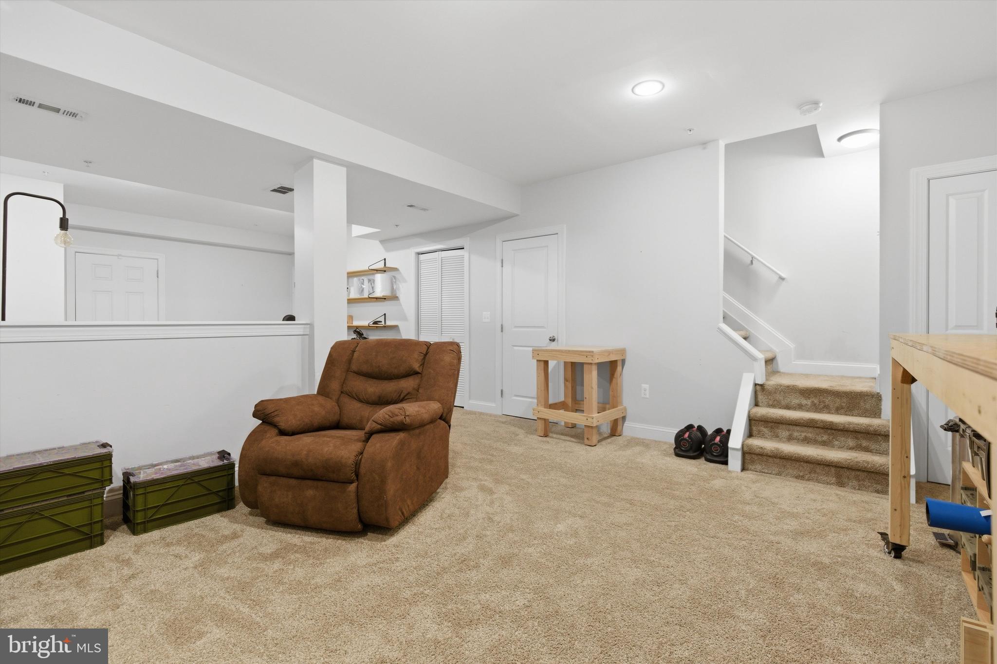 7717 Colonial Beach Road Pasadena, MD 21122 - Photo 33 of 51