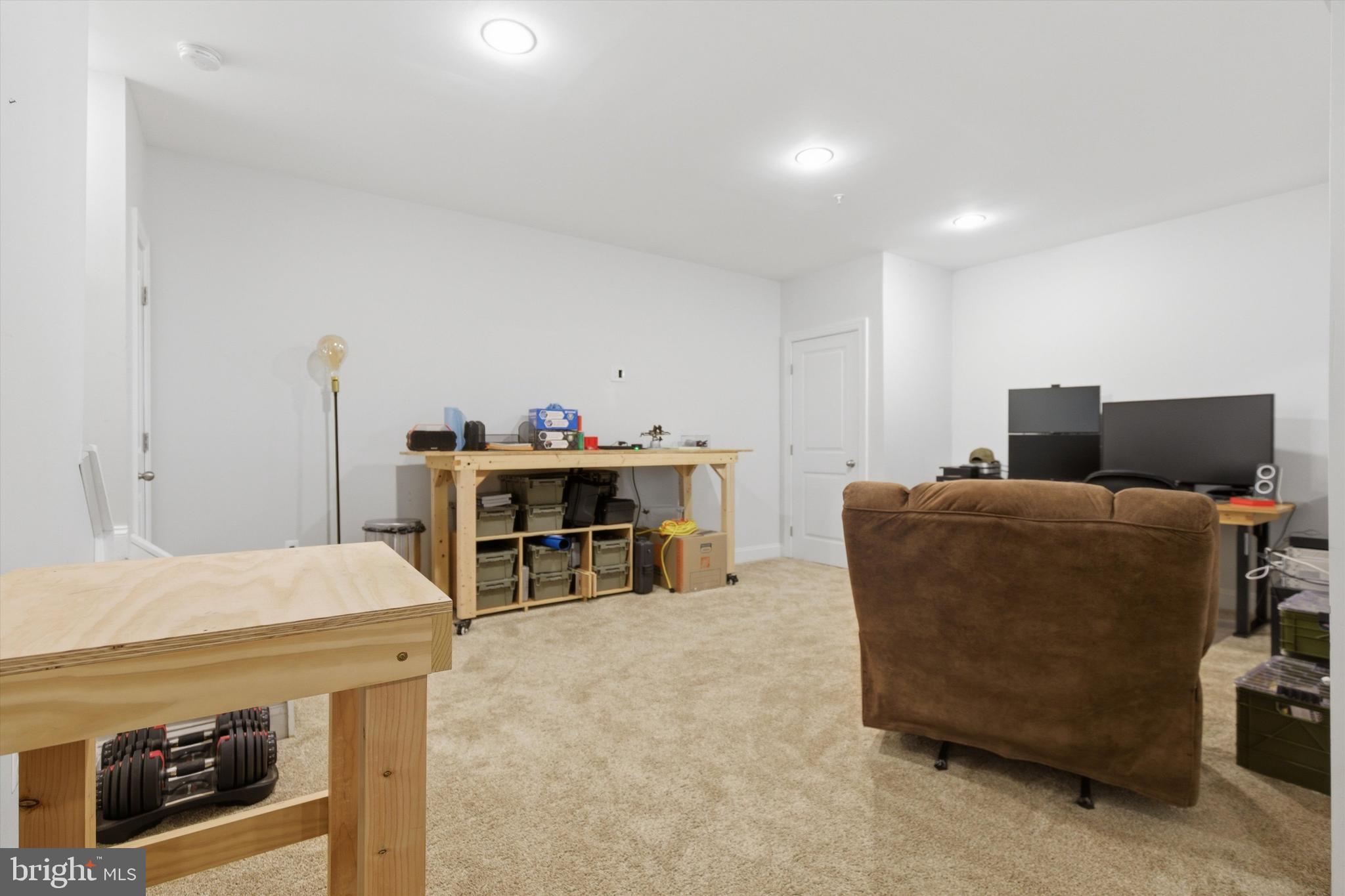 7717 Colonial Beach Road Pasadena, MD 21122 - Photo 34 of 51