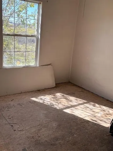 $149,900 | 8224 County Road 913, Godley, TX 76044