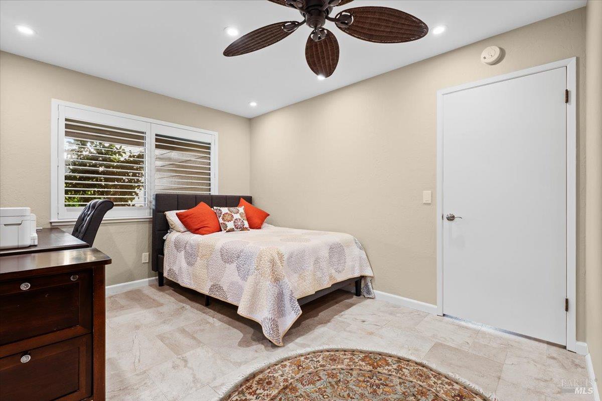 6505 Stonecroft Terrace Santa Rosa, CA 95409 - Photo 27 of 59