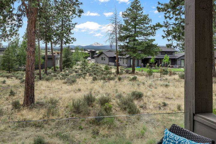 61819 Fall Creek Loop Bend, OR 97702 - Photo 24 of 44 24