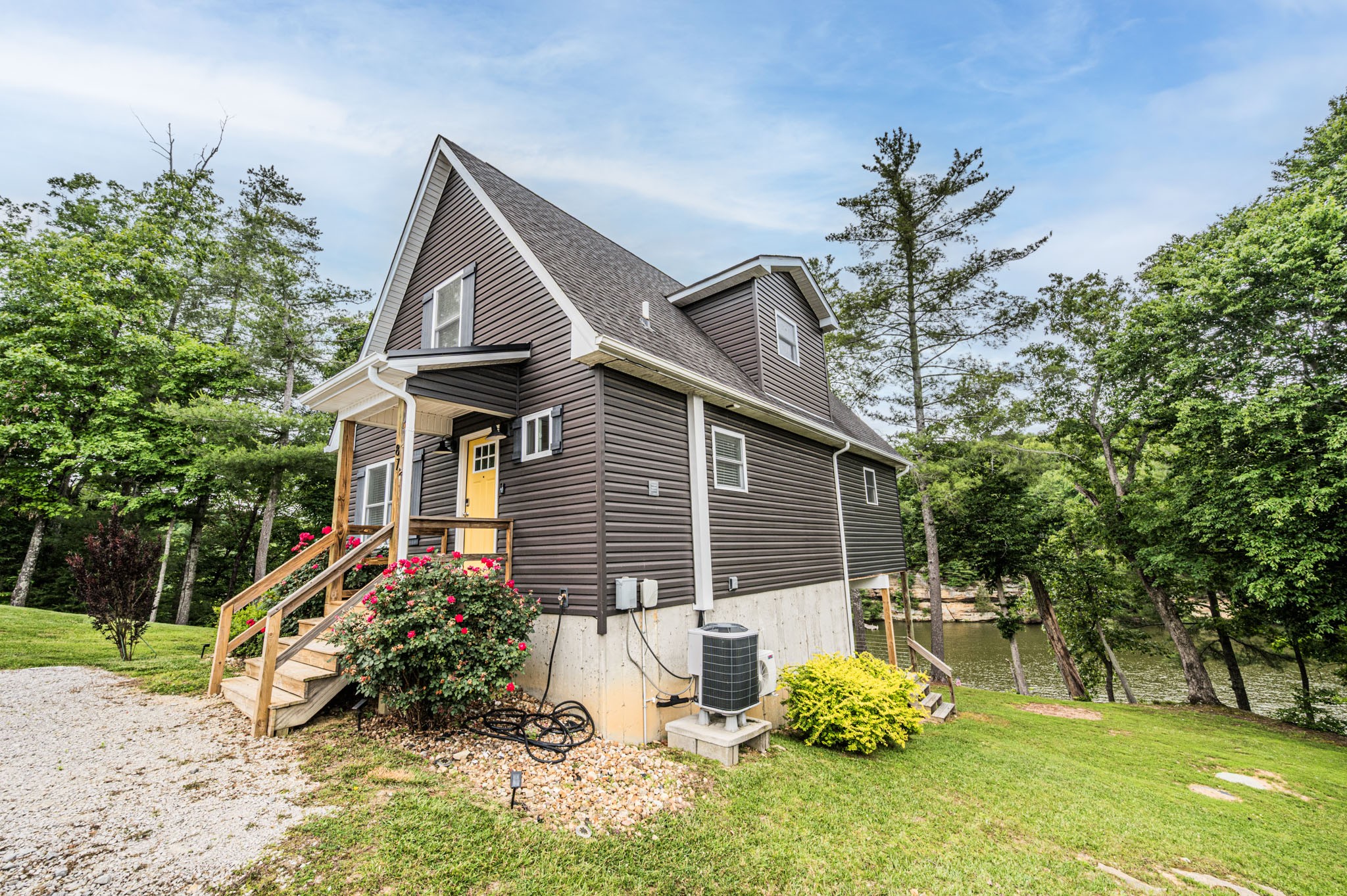87 Angela Way Lewisburg, KY 42256 - Photo 5 of 39 a house with trees in front of it