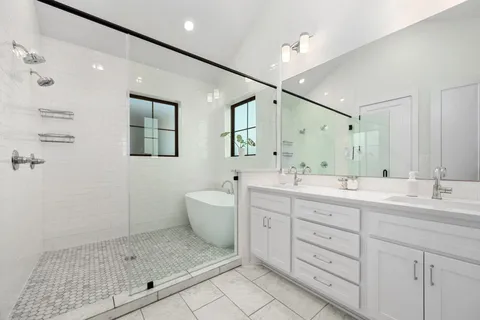 $1,325,000 | 3112 Chennault Street, Austin, TX 78723