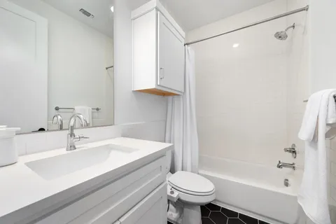 $1,325,000 | 3112 Chennault Street, Austin, TX 78723