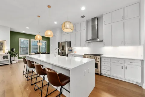 $1,325,000 | 3112 Chennault Street, Austin, TX 78723