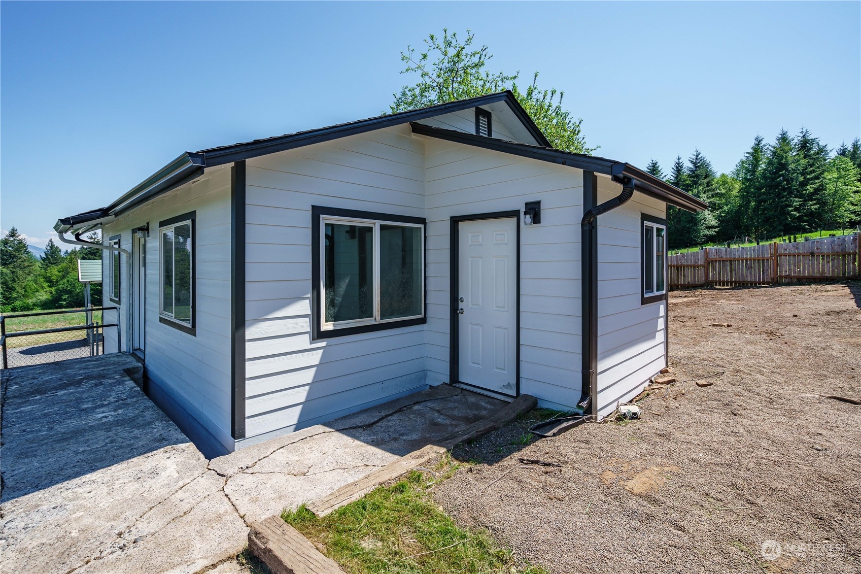 541 Carnine Road Castle Rock, WA 98611 - Photo 6 of 33 Gallery Image 6
