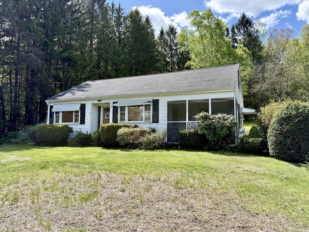 81 Clinton Road Sterling, MA 01564 - Photo 1 of 17
