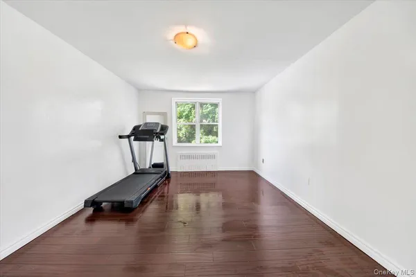 $3,850 | 1 Balint Drive, Unit 366, Yonkers, NY 10710