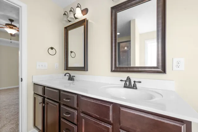 $2,100 | 3771 Windmill Drive, Clarksville, TN 37040