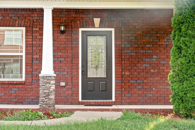 $2,100 | 3771 Windmill Drive, Clarksville, TN 37040