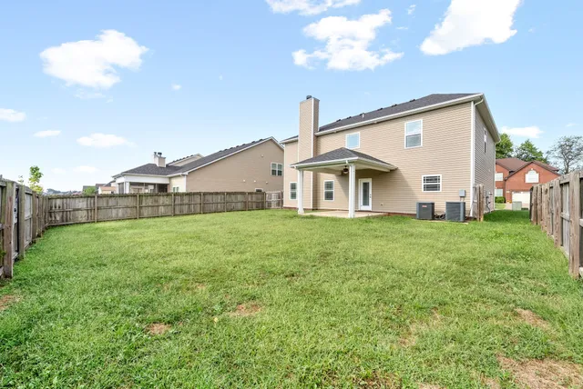 $2,100 | 3771 Windmill Drive, Clarksville, TN 37040