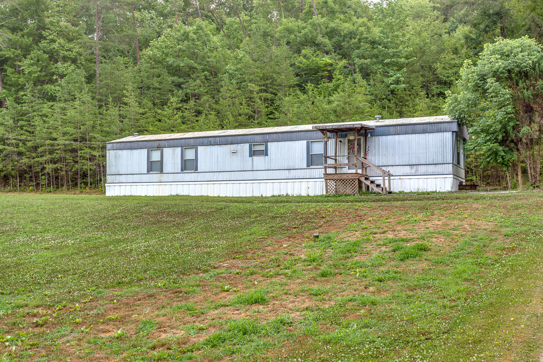 5075 Hickory Valley Road Heiskell, TN 37754 - Photo 2 of 25 002180623-1-5075HickoryValleyRdHeiskellT