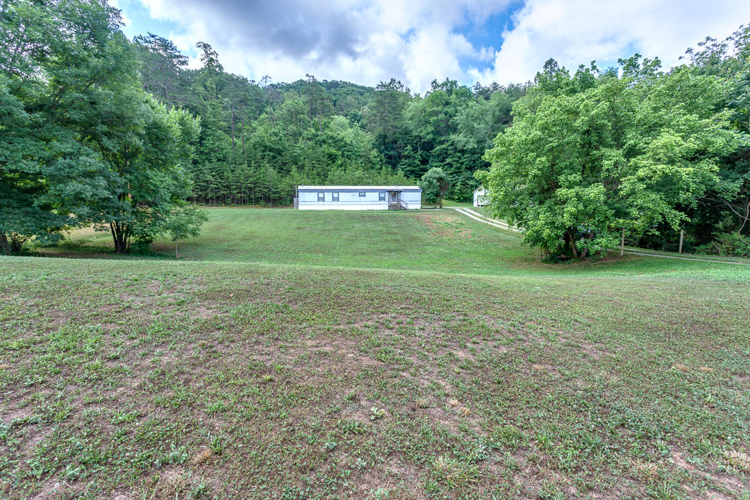 5075 Hickory Valley Road Heiskell, TN 37754 - Photo 3 of 25 003180623-1-5075HickoryValleyRdHeiskellT