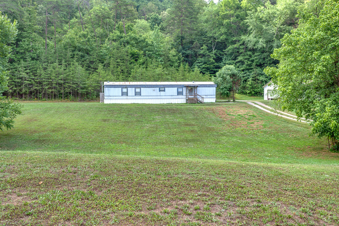 5075 Hickory Valley Road Heiskell, TN 37754 - Photo 4 of 25 004180623-1-5075HickoryValleyRdHeiskellT
