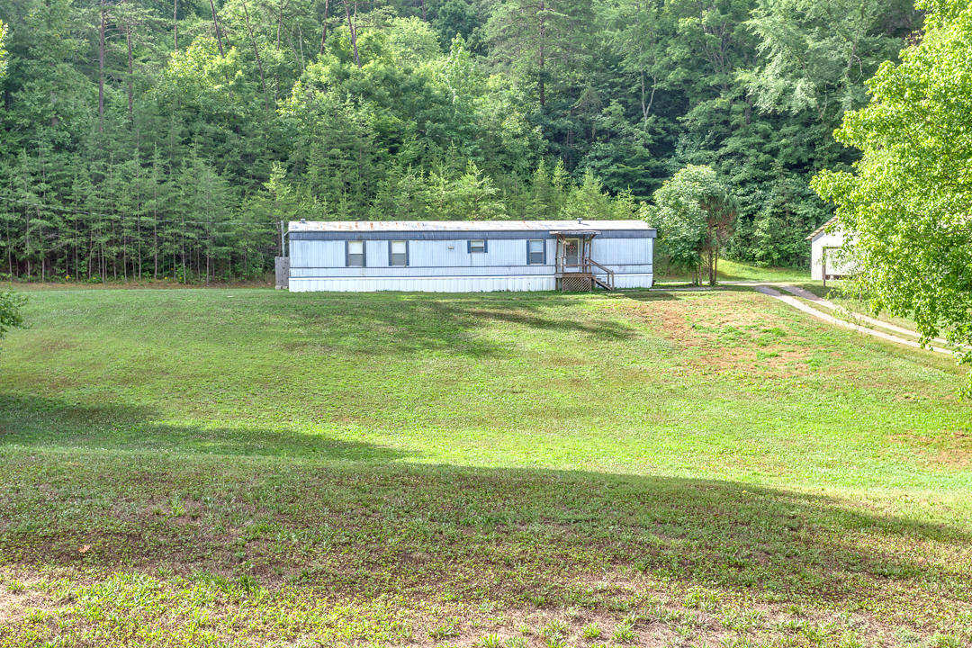 5075 Hickory Valley Road Heiskell, TN 37754 - Photo 5 of 25 005180623-1-5075HickoryValleyRdHeiskellT