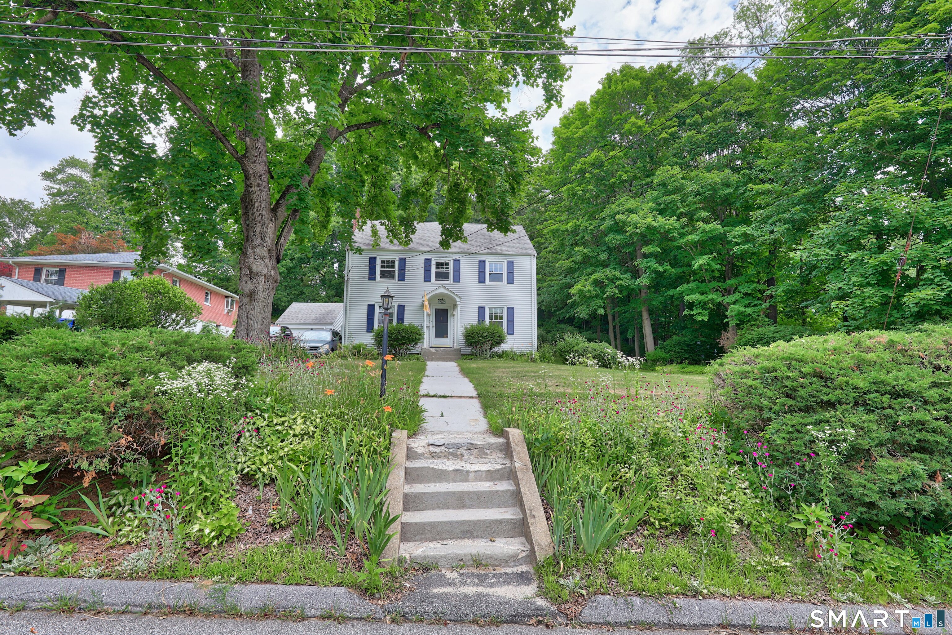 88 Tracy Street Thomaston, CT 06787 - Photo 28 of 31