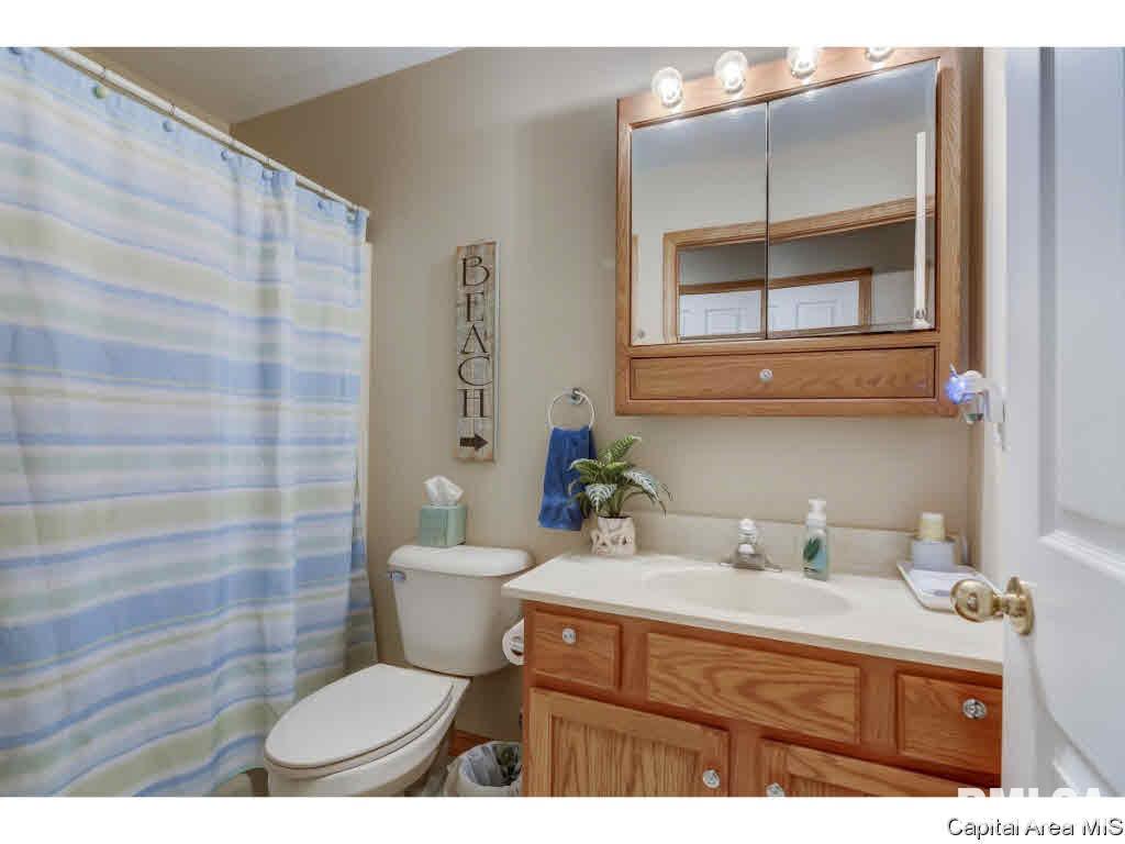 214 Eagle Ridge Drive Chatham, IL 62629 - Photo 9 of 15 Gallery Image 9