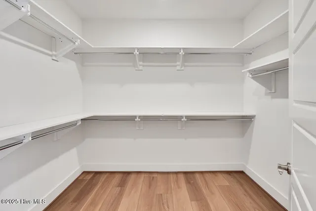 $989,000 | 3791 Bay Colony Road Northeast, Leland, NC 28451