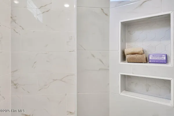 $989,000 | 3791 Bay Colony Road Northeast, Leland, NC 28451