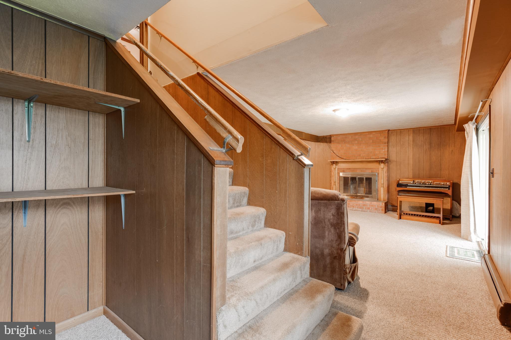 18310 Candice Drive Triangle, VA 22172 - Photo 28 of 57