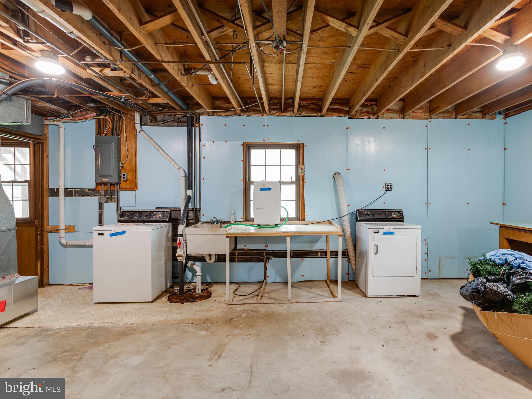 18310 Candice Drive Triangle, VA 22172 - Photo 32 of 57