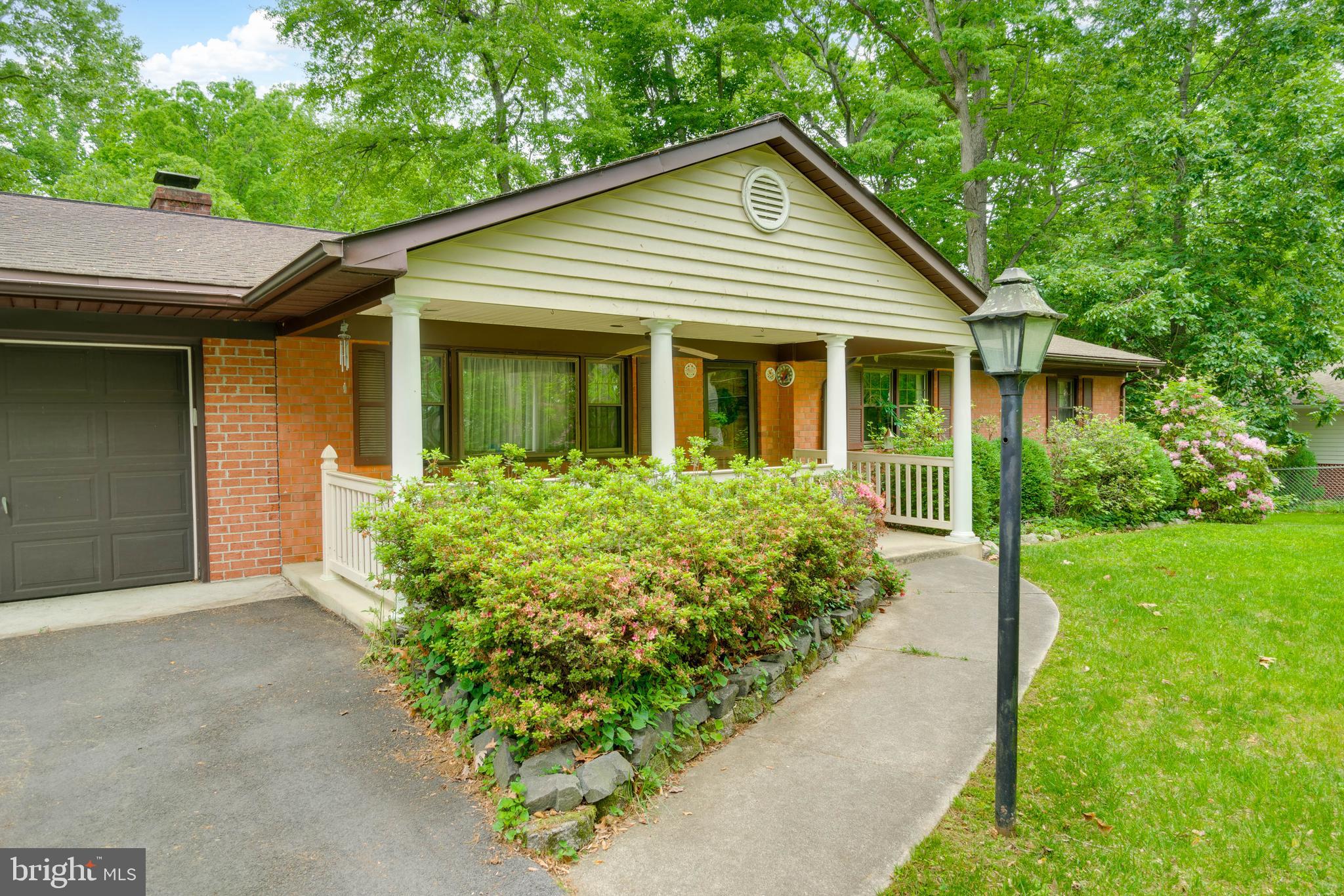 18310 Candice Drive Triangle, VA 22172 - Photo 44 of 57