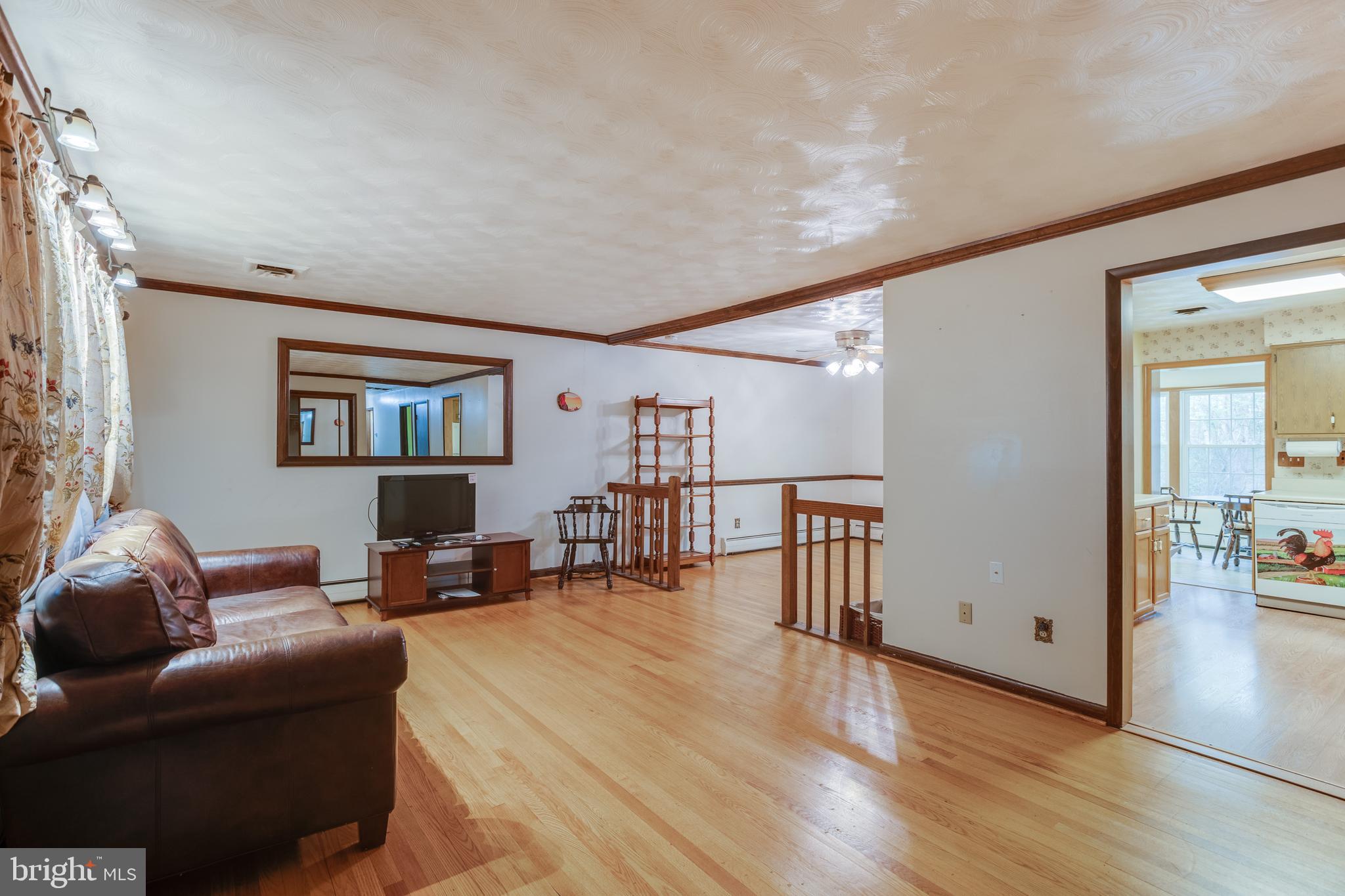 18310 Candice Drive Triangle, VA 22172 - Photo 5 of 57